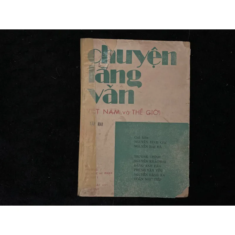 Chuyện làng văn - Việt Nam và Thế giới (tập 2- 1987) 1022465