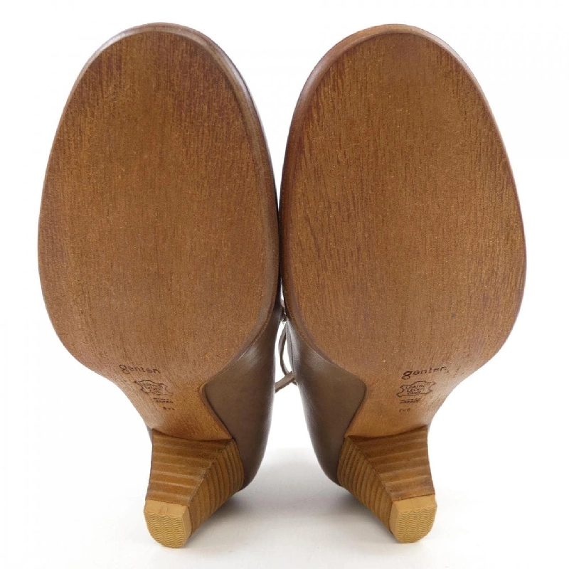 Giày genten - Hàng hiệu Authentic 827852