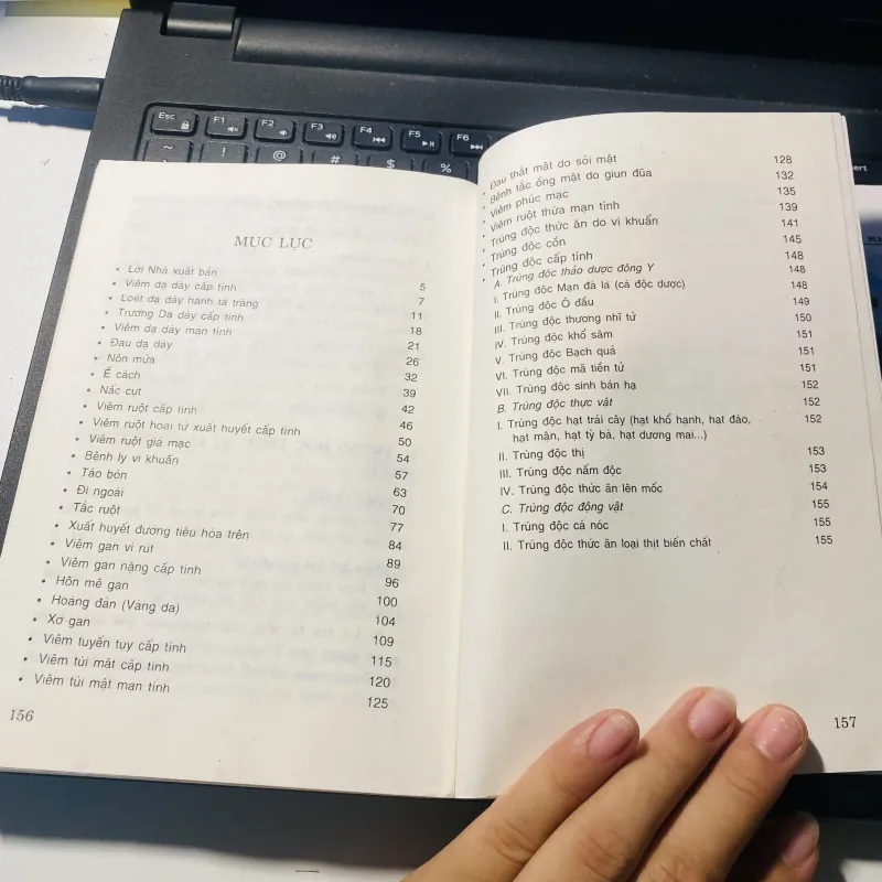 Từ sinh lí đến dưỡng sinh + Thảo dược chữa bệnh 1022184