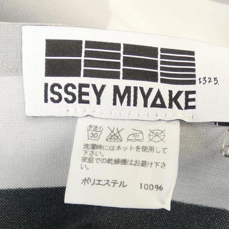 Đầm ISSEY MIYAKE IL41FH504 - Hàng hiệu Authentic 808649