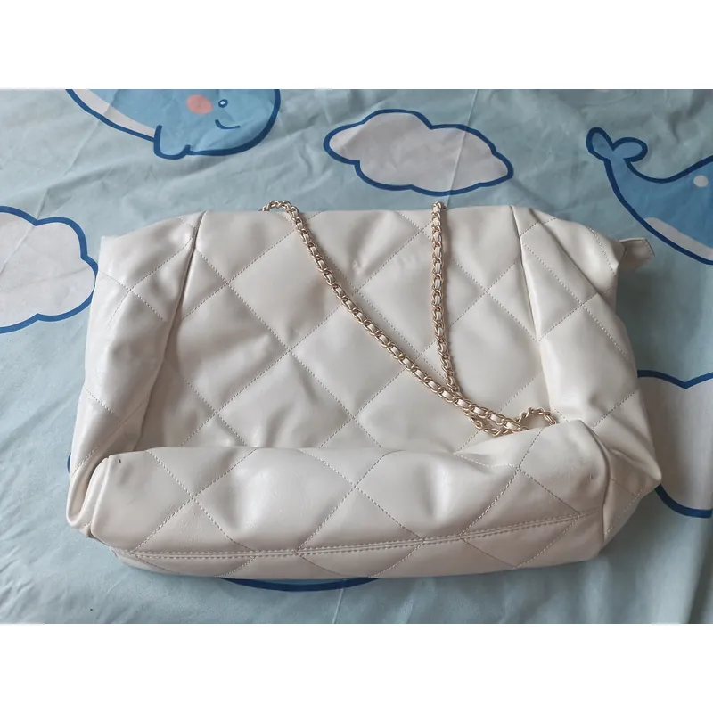 Túi tote Apfra Quilted Chain- Handle - Kem - hàng Limited - Sale 50% 595836