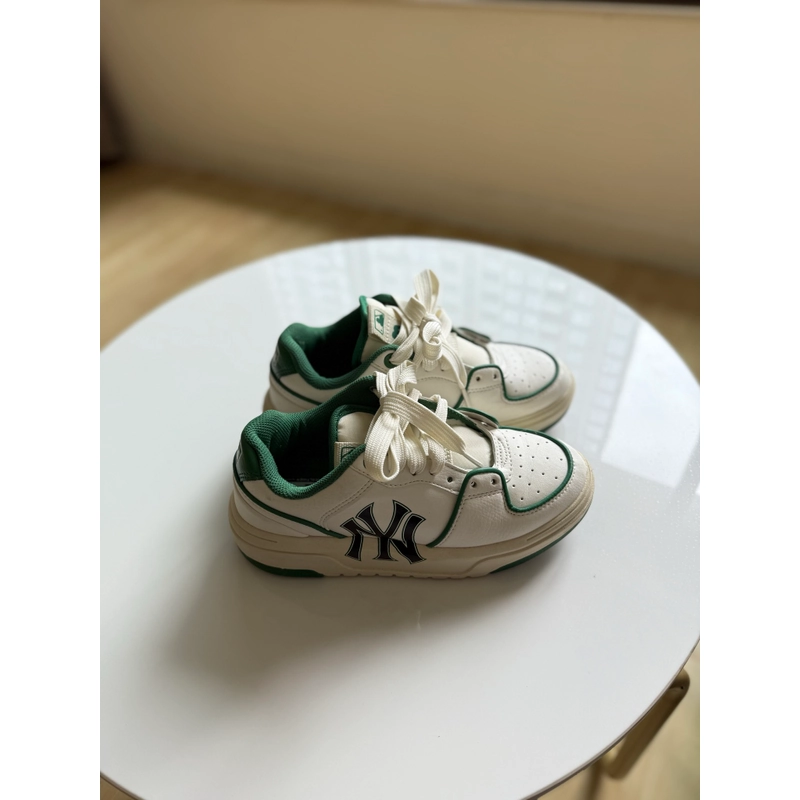 Giày MLB chính hãng size 36 nguyên hộp 541108