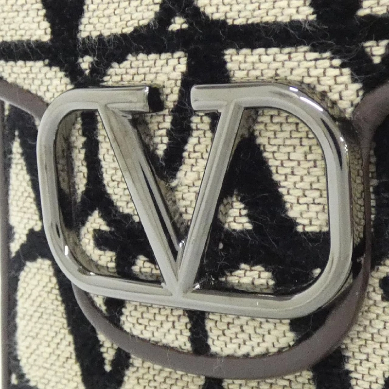 Túi xách vai Valentino Garavani 2Y0P0U34WWH - Hàng hiệu Authentic 803321