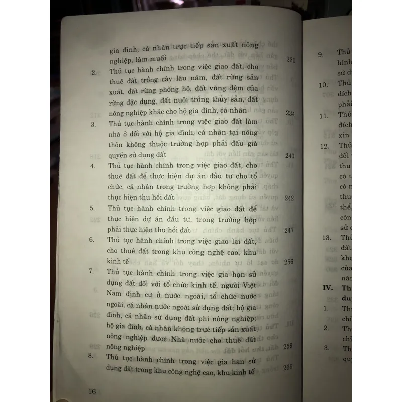 Sổ tay công tác thực hiện thủ tục hành chính trong lĩnh vực đất đai - Lê Thanh Khuyến 709726