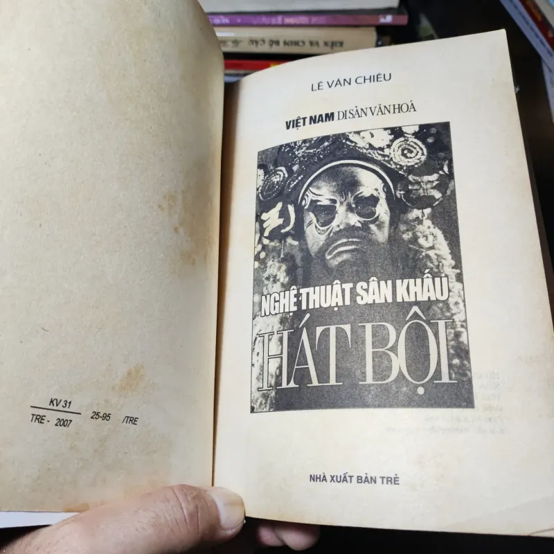 Nghệ Thuật Sân Khấu Hát Bội - Lê Văn Chiêu 1018996