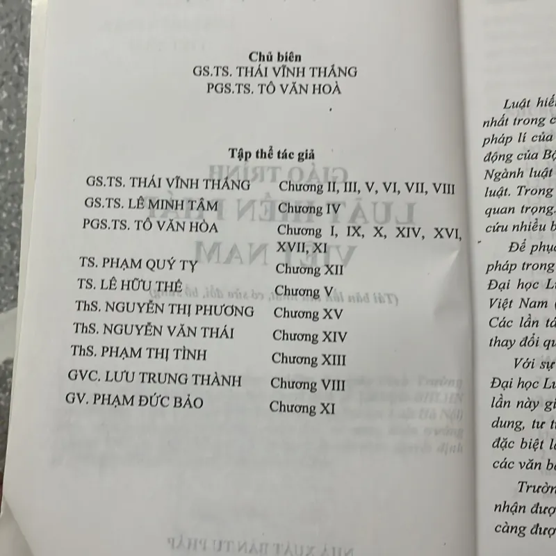 [luật - chính trị] Combo Luật Hiến pháp: giáo trình và hiến pháp 780081