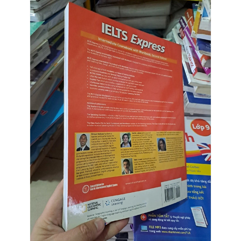 IELTS express intemediate coursebook with workbook mới 90% HCM0808 HỌC NGOẠI NGỮ 919620