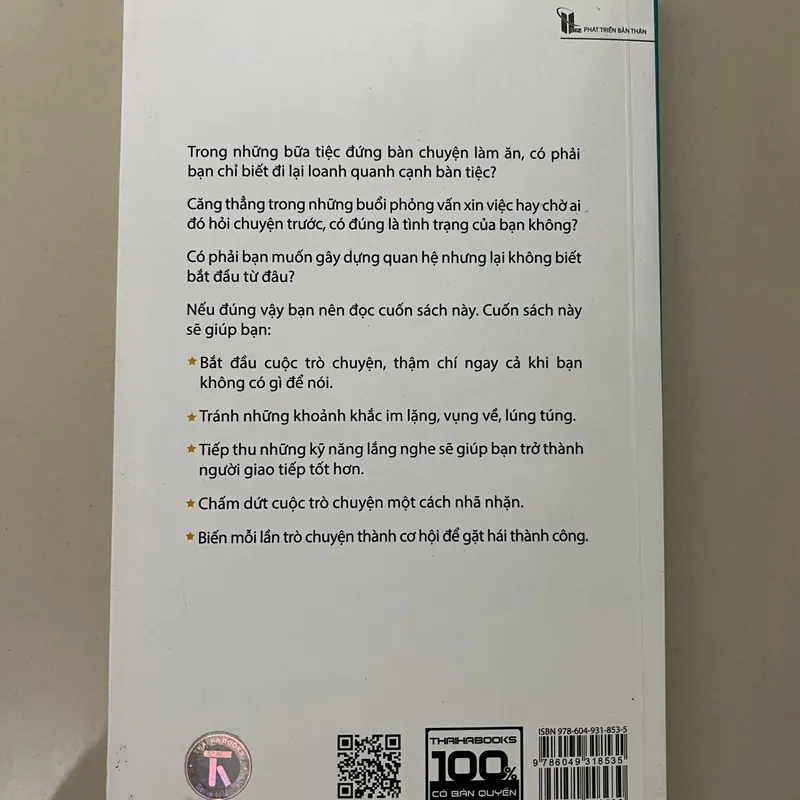 Small Talk: Nói chi khi chẳng biết nói gì 572545