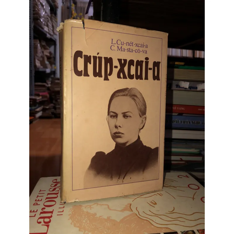 Crúp-xcai-a - L.Cu-nét-xcai-a - C. Ma-sta-cô-va 798942