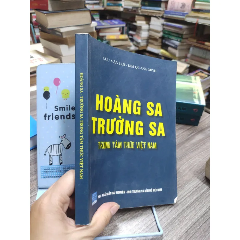 Sách: Hoàng Sa Trường Sa trong tâm thức Việt Nam 594785