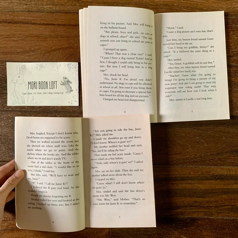 Sách ngoại văn - Combo 2 cuốn Junie B. Jones by Barbara Park, Used, trình độ A1-A2 538130