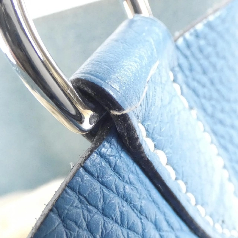 Túi xách vai Hermès Majorelle GM 044729CK 610647