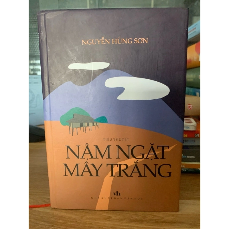 Nậm ngặt mây trắng -Nguyễn Hùng Sơn 779866