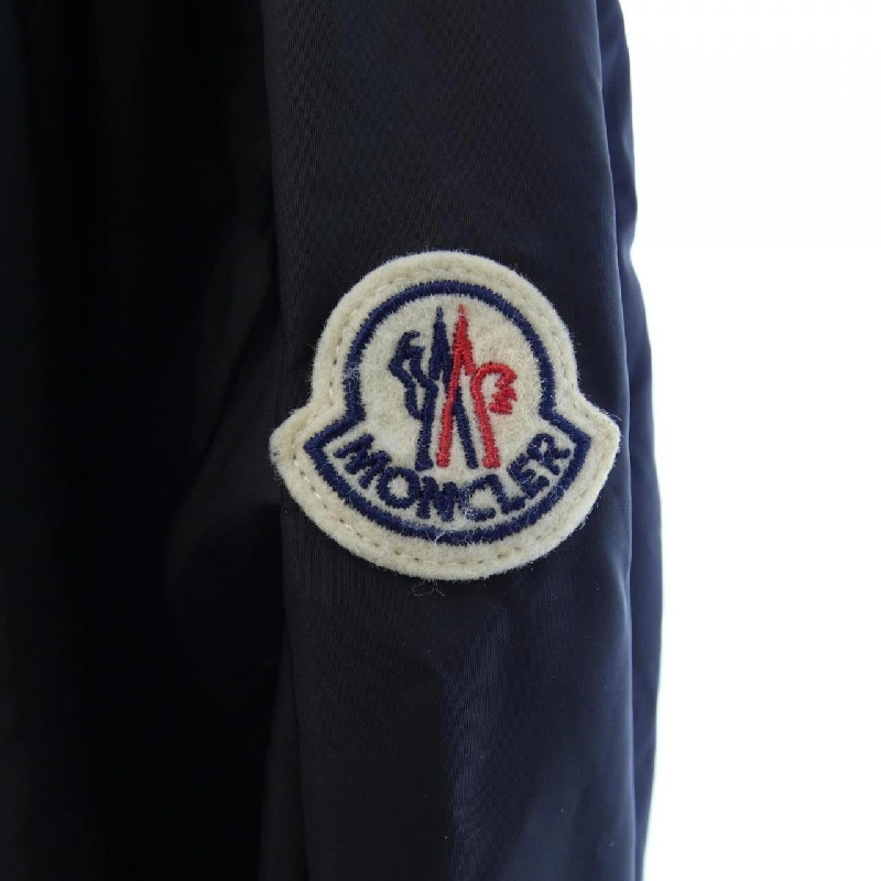 Áo khoác MONCLER - Hàng hiệu Authentic 825430