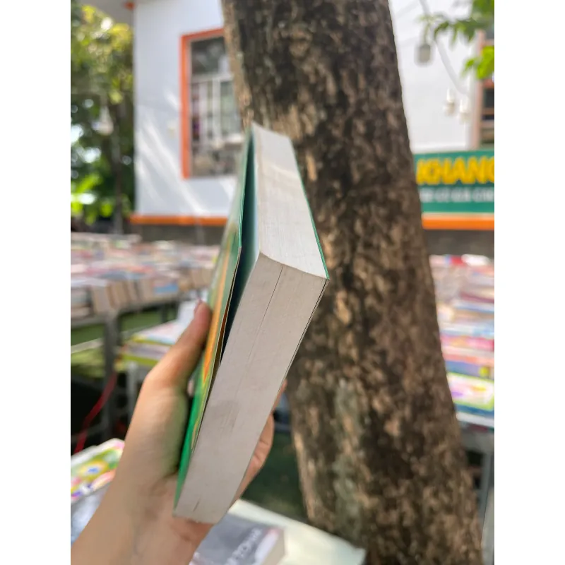 TÌM HIỂU CON NGƯỜI QUA NHÂN TƯỚNG HỌC & VĂN HỌC DÂN GIAN VIỆT NAM - LƯƠNG TRỌNG NHÂN   1042188