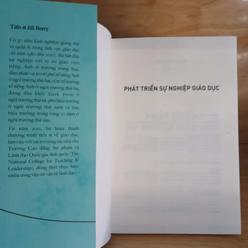 Phát Triển Sự Nghiệp Giáo Dục - Tiến Sĩ Jill Berry 696607