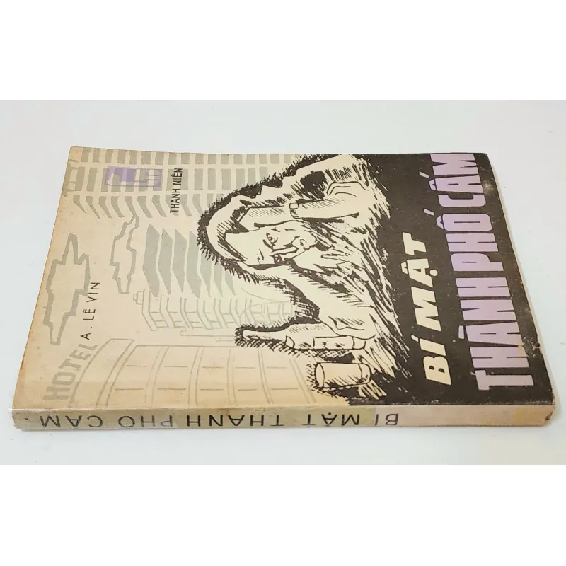 Truyện tình báo BÍ MẬT THÀNH PHỐ CẤM 788575