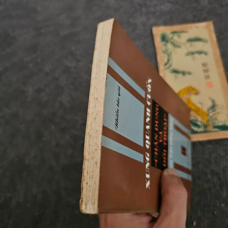 Xung quanh cuốn Chân dung và đối thoại của Trần Đăng Khoa 732622