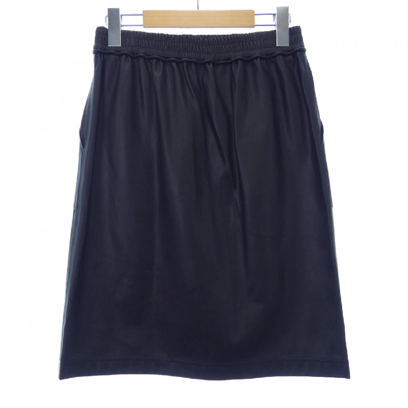 Chân váy BOSS - Hàng hiệu Authentic 820933