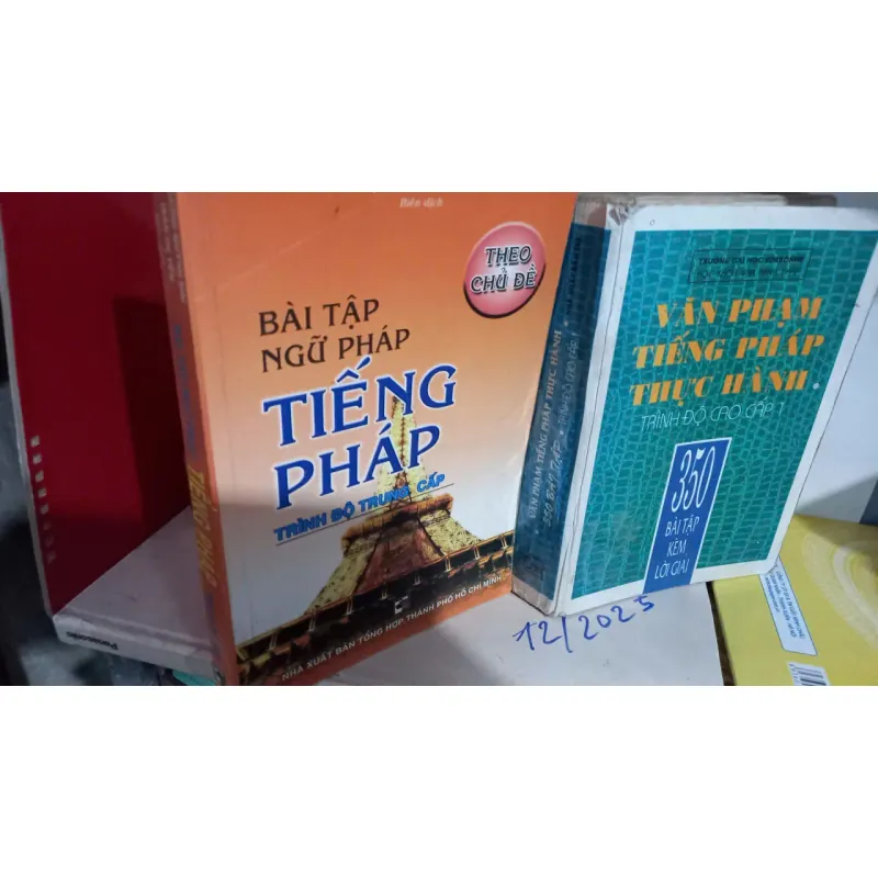 sách học tiếng pháp 723406