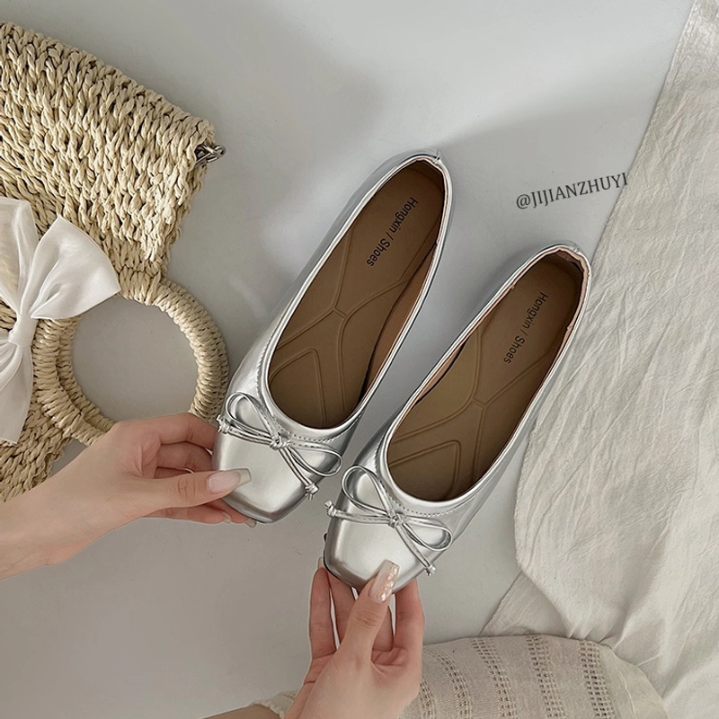 Giày búp bê màu bạc new 455358