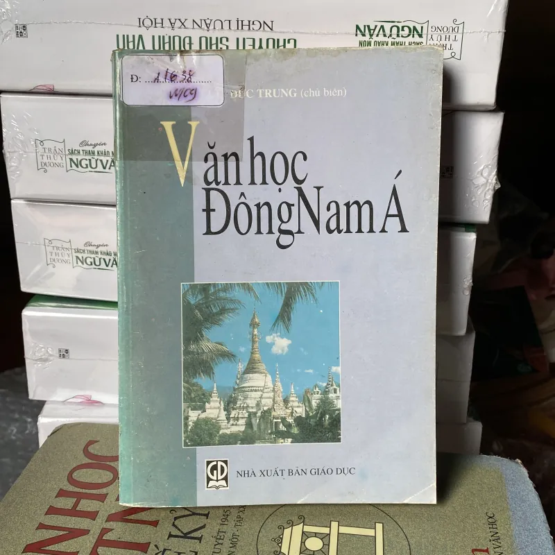 Văn học Đông Nam Á 789868