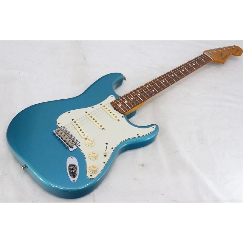 ＦＥＮＤＥＲ ６０Ｓ ＳＴＲＡＴＯＣＡＳＴＥＲ - Hàng hiệu Authentic 884854
