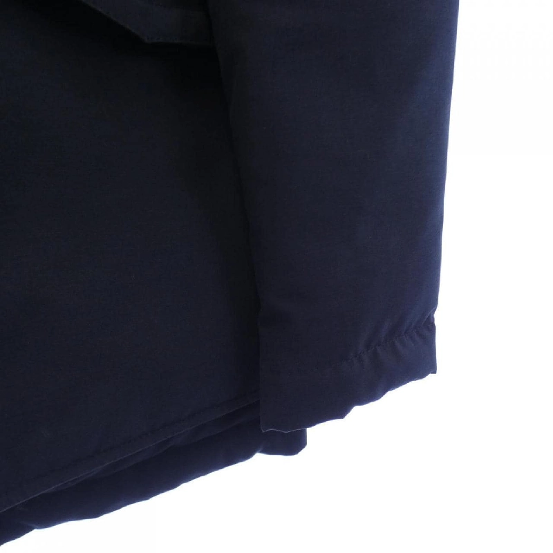 Áo khoác lông vũ MONCLER 641464