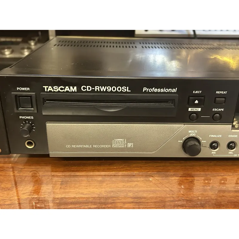 Đầu Tascam CD-RW900SL 753006