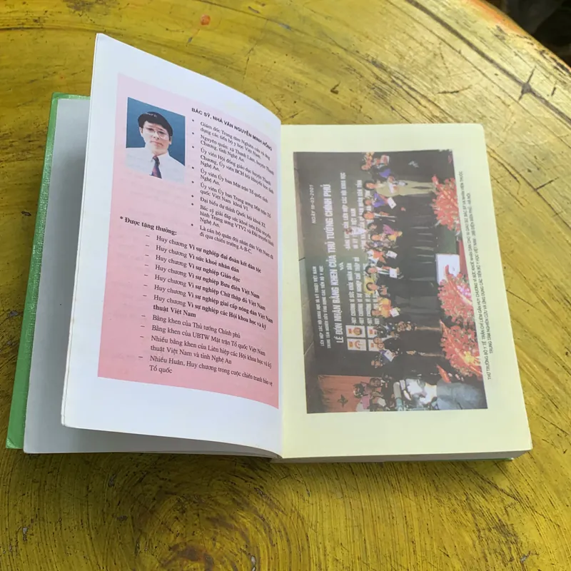 300 CÂU HỎI VÀ GIẢI ĐÁP VỀ SỨC KHOẺ - BÁC SĨ NGUYỄN MINH HỒNG 739603