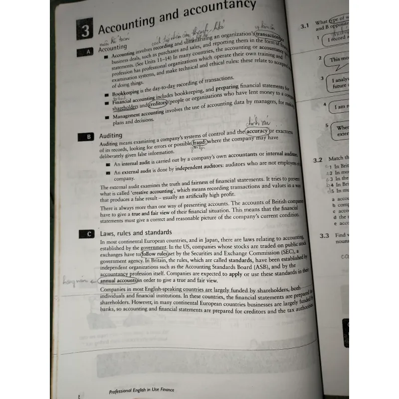 Professional English in Use - Tiếng anh lĩnh vực tài chính photo, có take note bên trong 932217