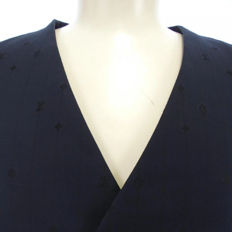 Áo gile LOUIS VUITTON - Hàng hiệu Authentic 899307