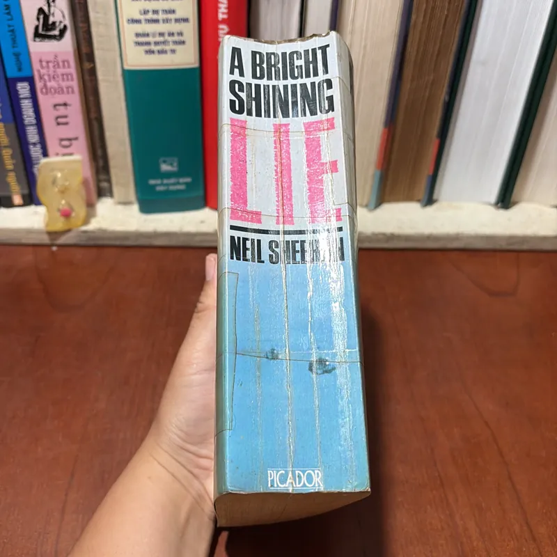II A Bright Shining Lie _ John Paul Vann And American In Vietnam - NEIL SHEEHAN - 1989 727028