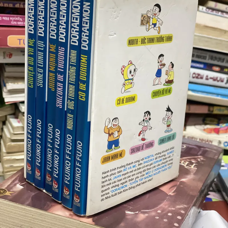 Box doraemon tuyển tập nhũng người thân yêu  589110