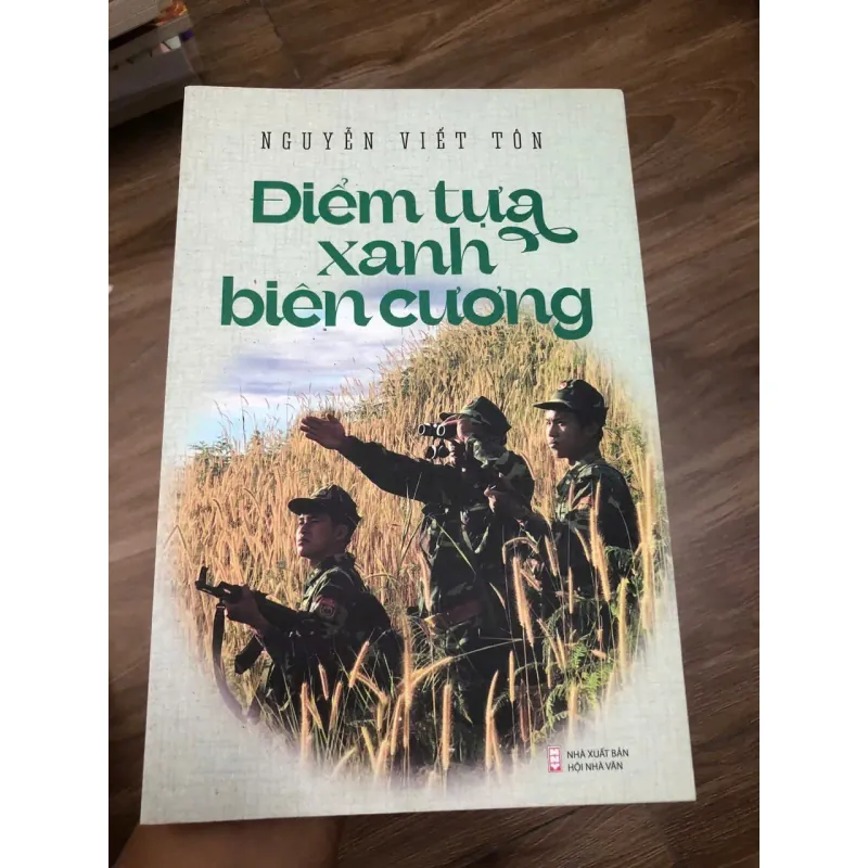 Điểm tựa xanh biên cương - Nguyễn Viết Tôn 926430