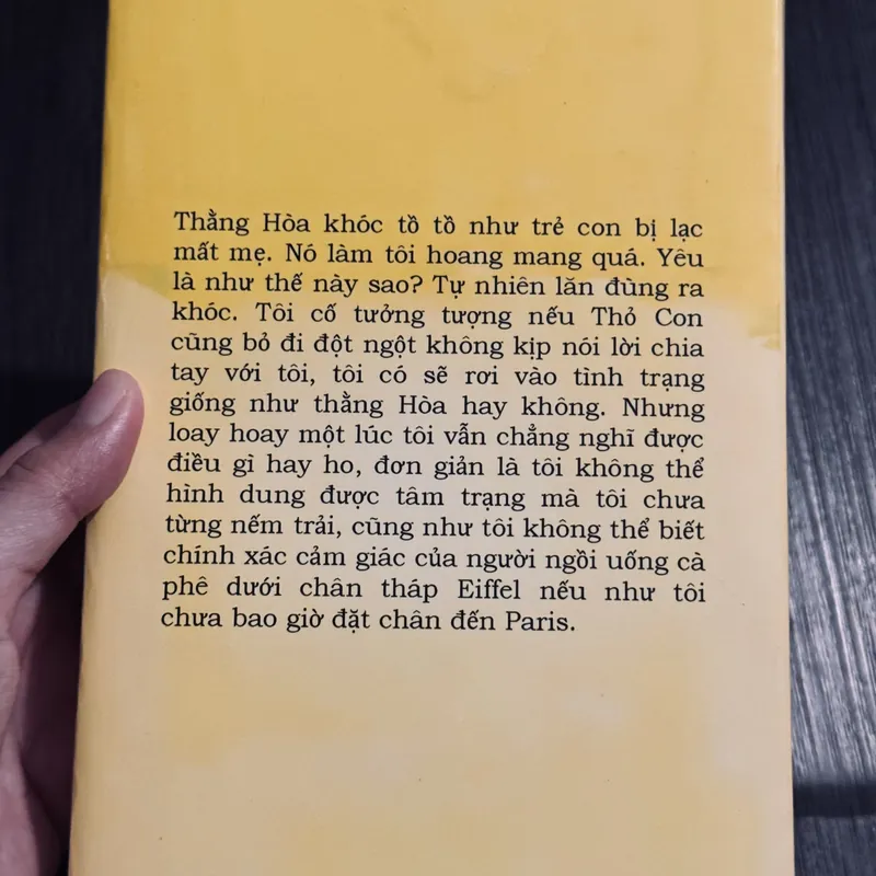 Lá nằm trong lá (bìa cứng, đọc mô tả) 689603