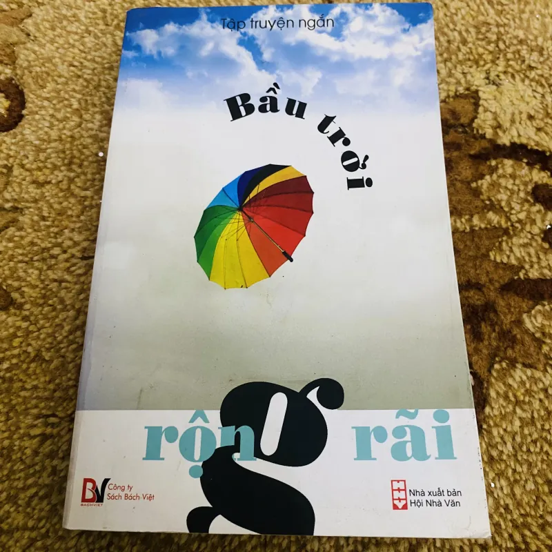 tập truyện ngắn Bầu Trời Rộng Rãi 972232