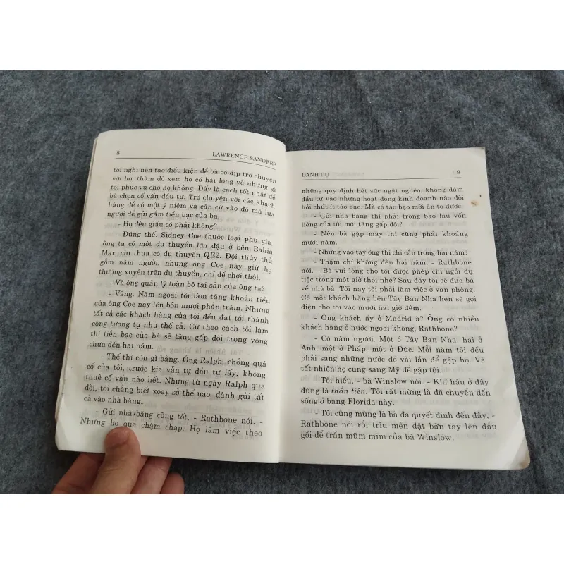 DANH DỰ - LAWRENCE SANDERS 574631