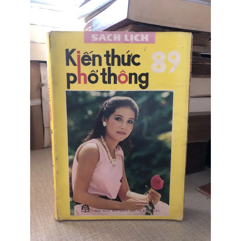 Sách lịch Kiến thức phổ thông 1989 961394
