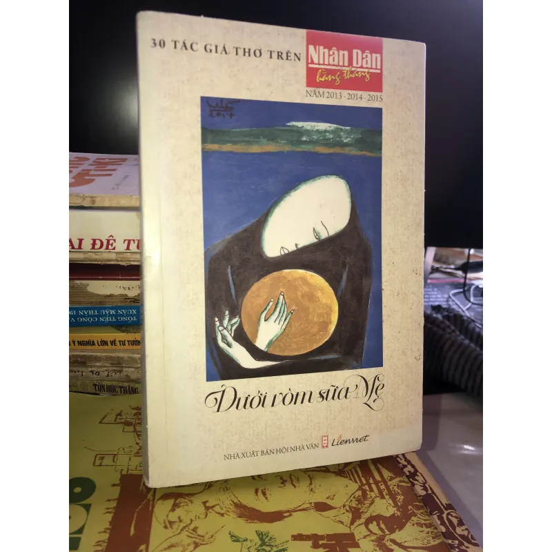 Dưới vòm sữa mẹ  1020574