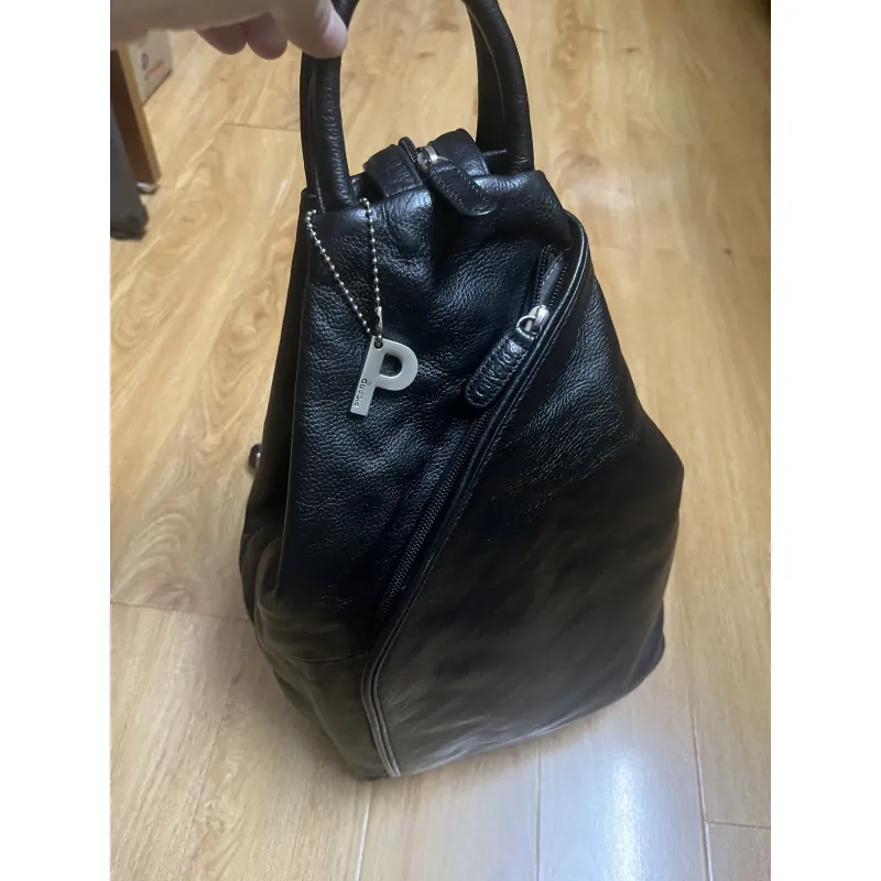 Balo nữ hiệu size 20*32*10 da thật 2hand 925589