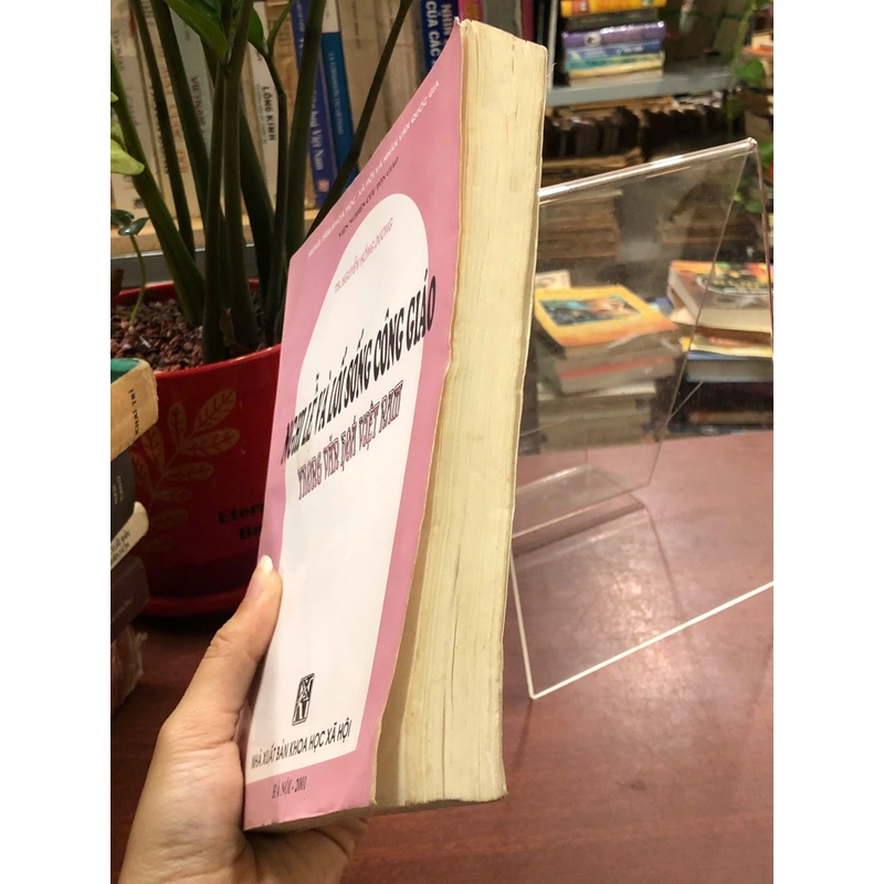 NGHI LỄ VÀ LỐI SỐNG CÔNG GIÁO TRONG VĂN HÓA VIỆT NAM - Nguyễn Hồng Dương 466642