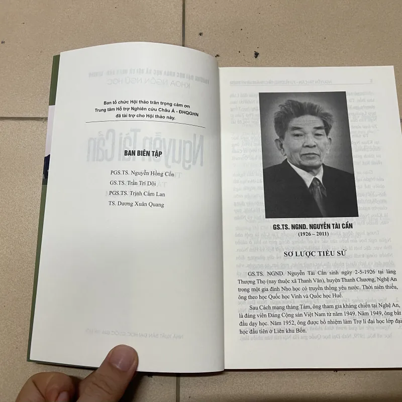 Nguyễn Tài Cẩn Tư tưởng Tác phẩm… và kỷ niệm (c) 990148