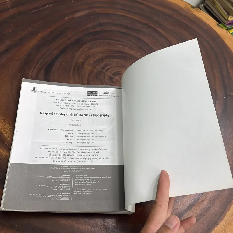 II Nhập Môn Tư Duy Thiết Kế Bố Cục Và Typography - Lisa Graham - 2022 991976