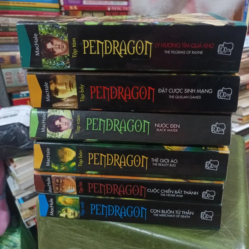 PENDRAGON - Machale 704954