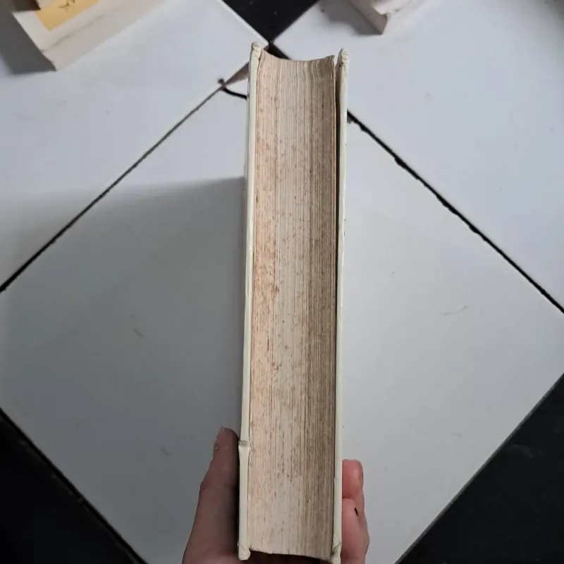 Những người đàn bà của hoàng đế 1027854