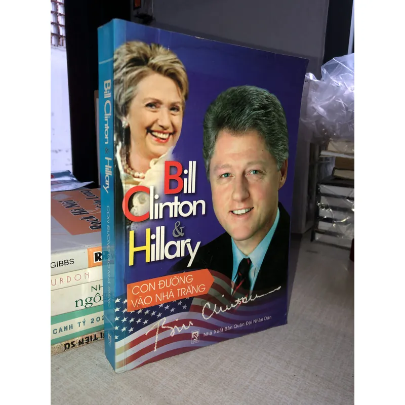 Bill Clinton và Hillary - Con đường vào nhà trắng 698703
