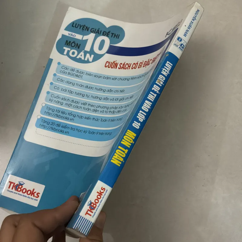 Luyện giải đề thi vào lớp 10 môn Toán 719321