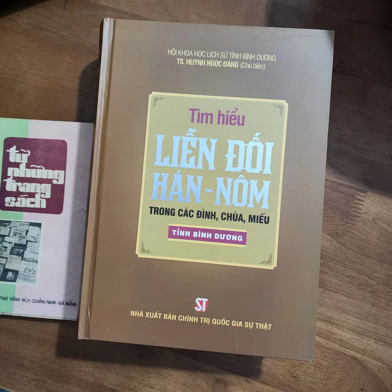 Tìm hiểu liễn đối Hán Nôm trong các đình chùa miếu tỉnh Bình Dương | khổ to 697550