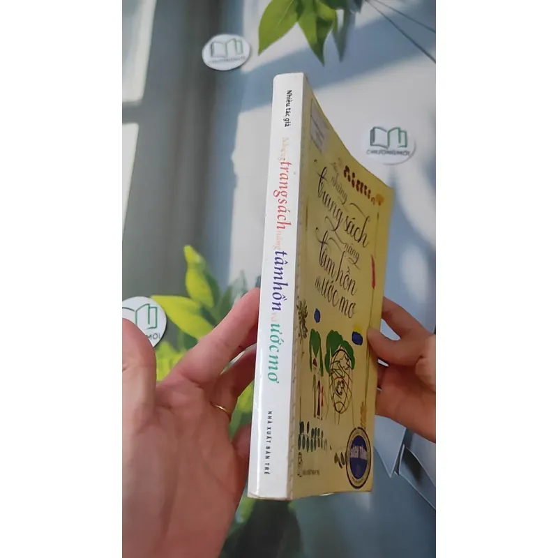 Những trang sách nâng tâm hồn và ước mơ 1018823